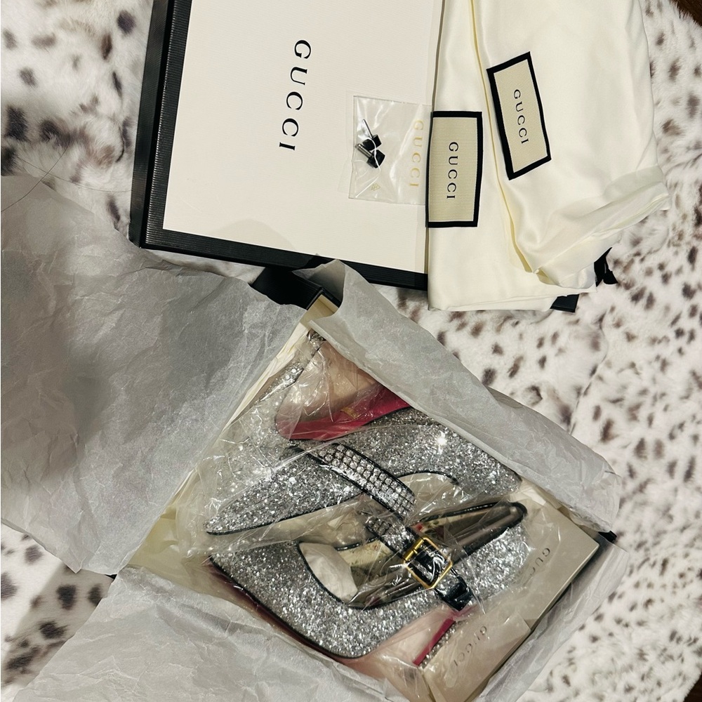 Gucci Glitter Heels - Picture 5 of 9
